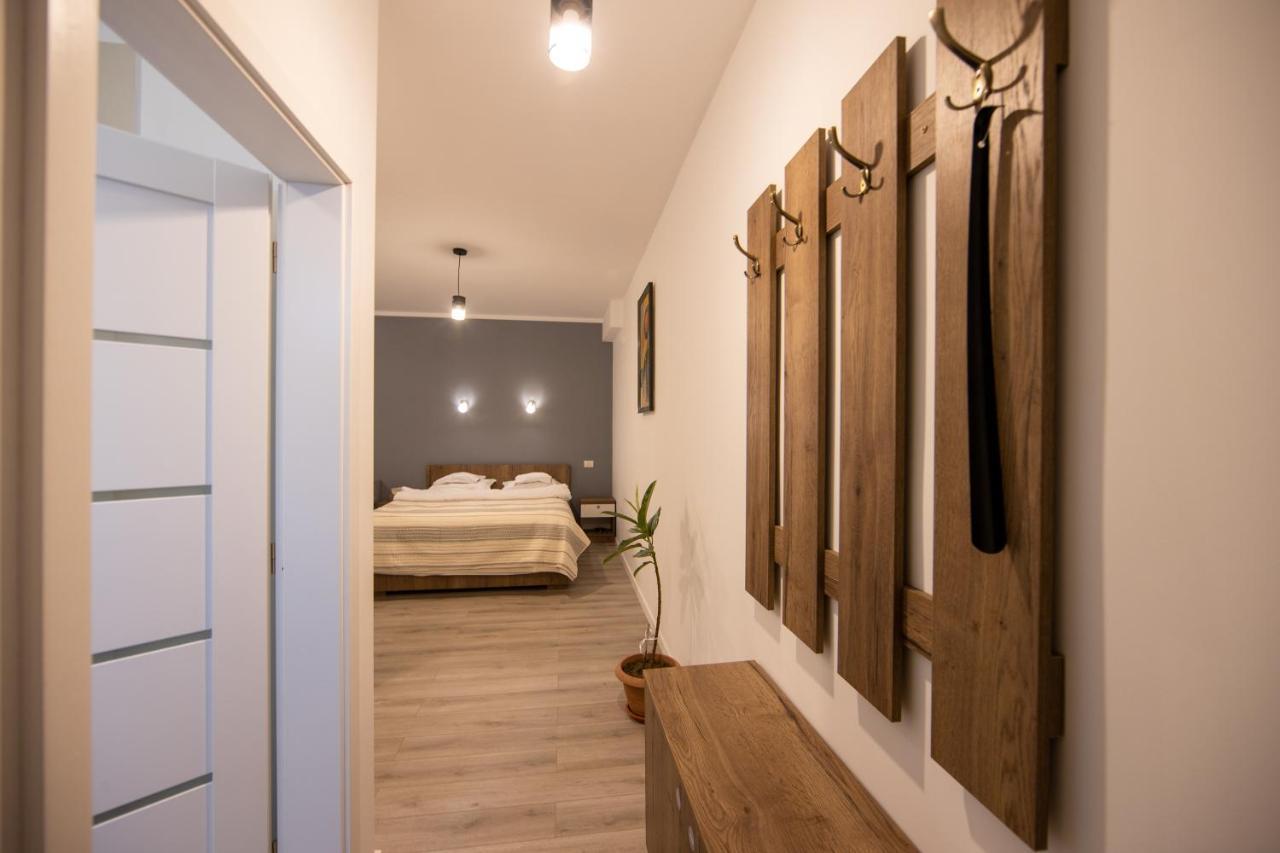 Central Place Apartment Timisoara 2 מראה חיצוני תמונה